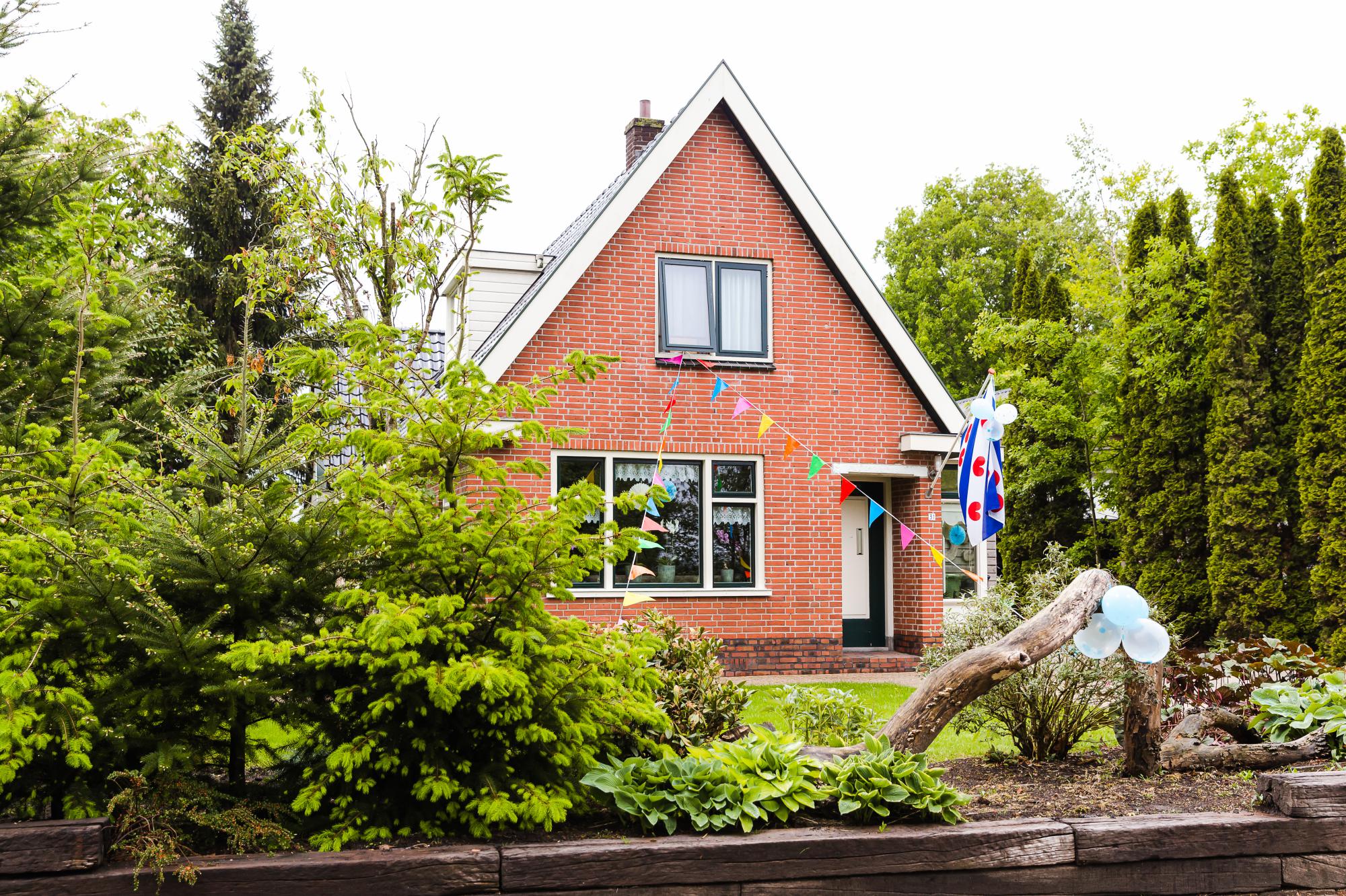 Genodigden tijdens de bruiloft van Bruiloft in Friesland