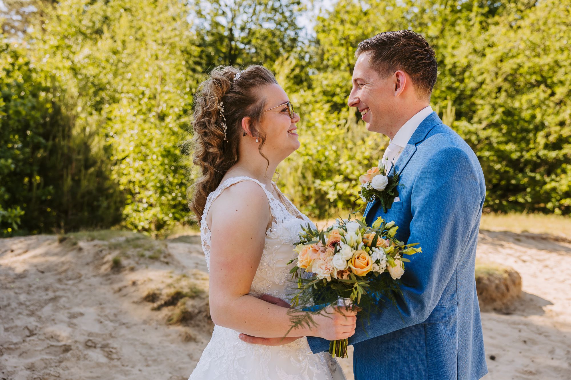 Sfeerbeeld van de bruiloft van Gerrit & Sarina in Friesland