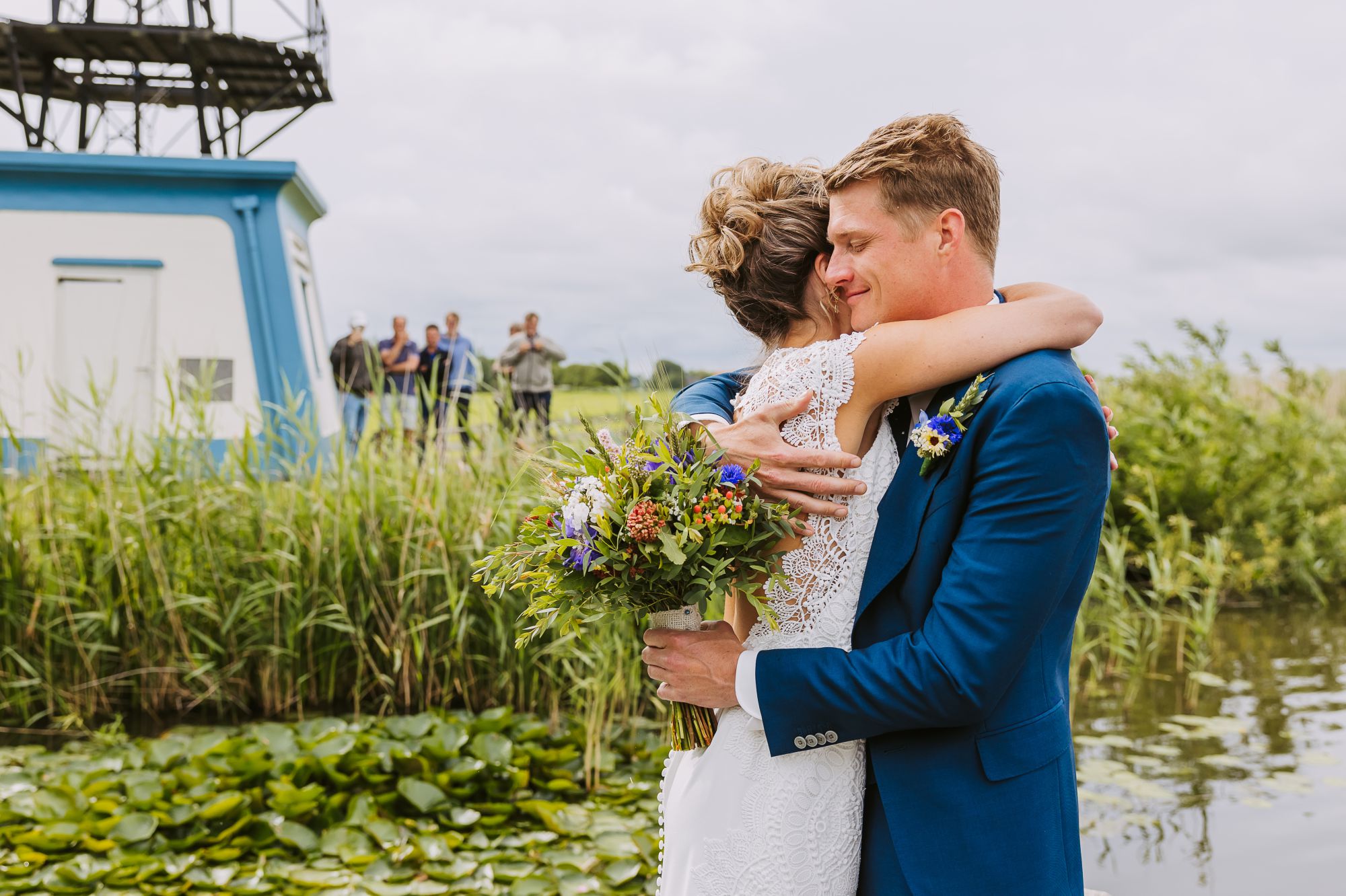Feestmoment tijdens de bruiloft van Bruiloft in Friesland