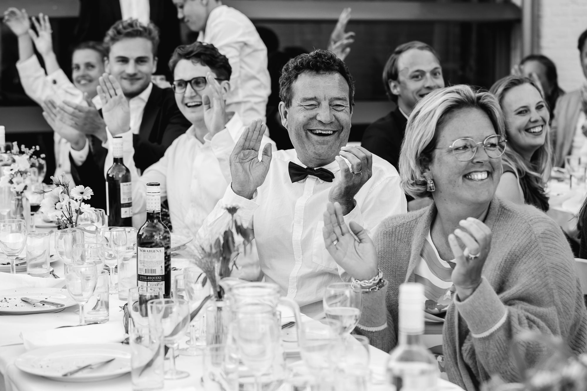 Feestmoment tijdens de bruiloft van Auke & Eveline