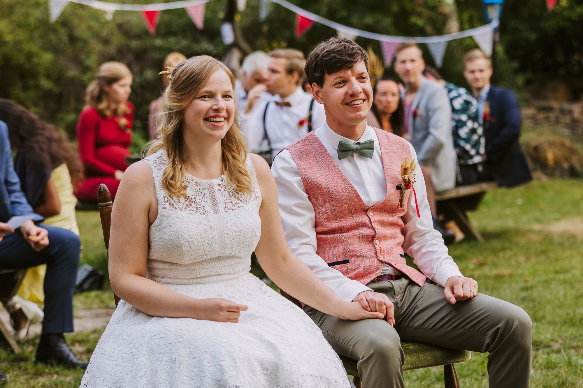 Feestmoment tijdens de bruiloft van Thijs & Carin